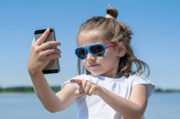 Niños aumentarán el uso de apps en el verano