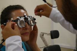 Lanzan premio de innovación oftalmológica