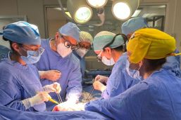 Revolucionan la cirugía con realidad aumentada