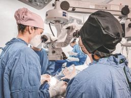 4 beneficios de la cirugía robótica