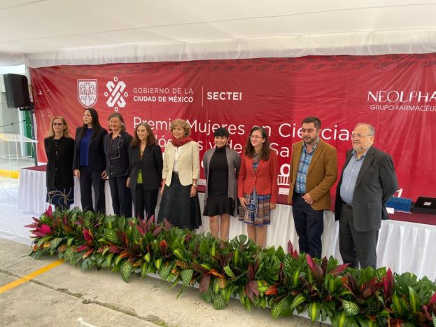 Premian a mujeres en ciencias biológicas