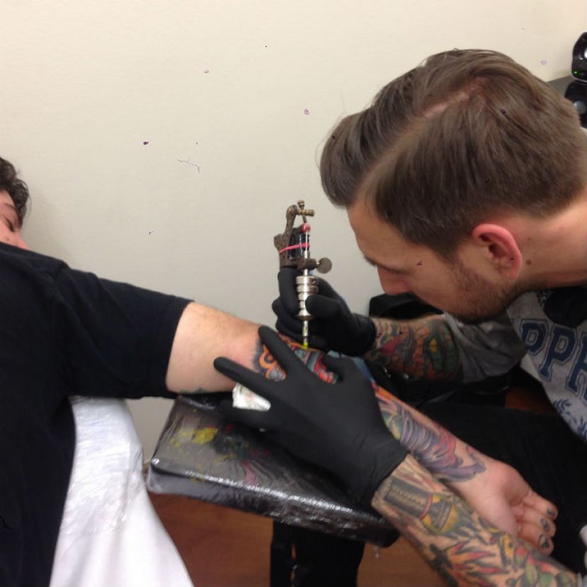 ¿Quiéres tatuarte? habrá nuevas reglas