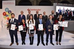 Santander impulsa a emprendedores