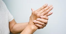 Artritis afecta a 1.9 millones de mexicanos